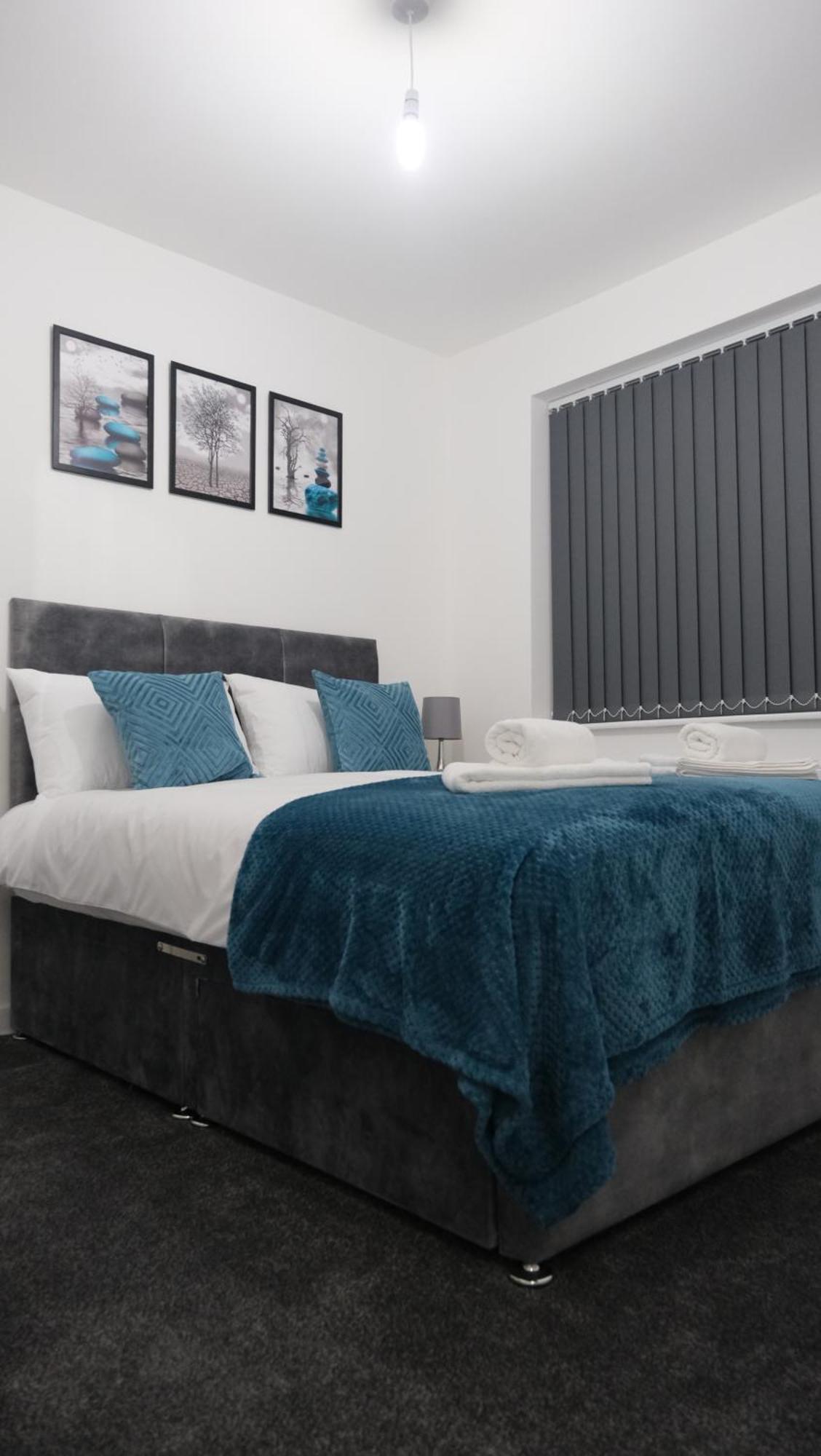 Modernized Three Bedroom House Near City Stadium, Attractions, City Centre - Sky N Netflix - Convenient Transport מנצ'סטר מראה חיצוני תמונה