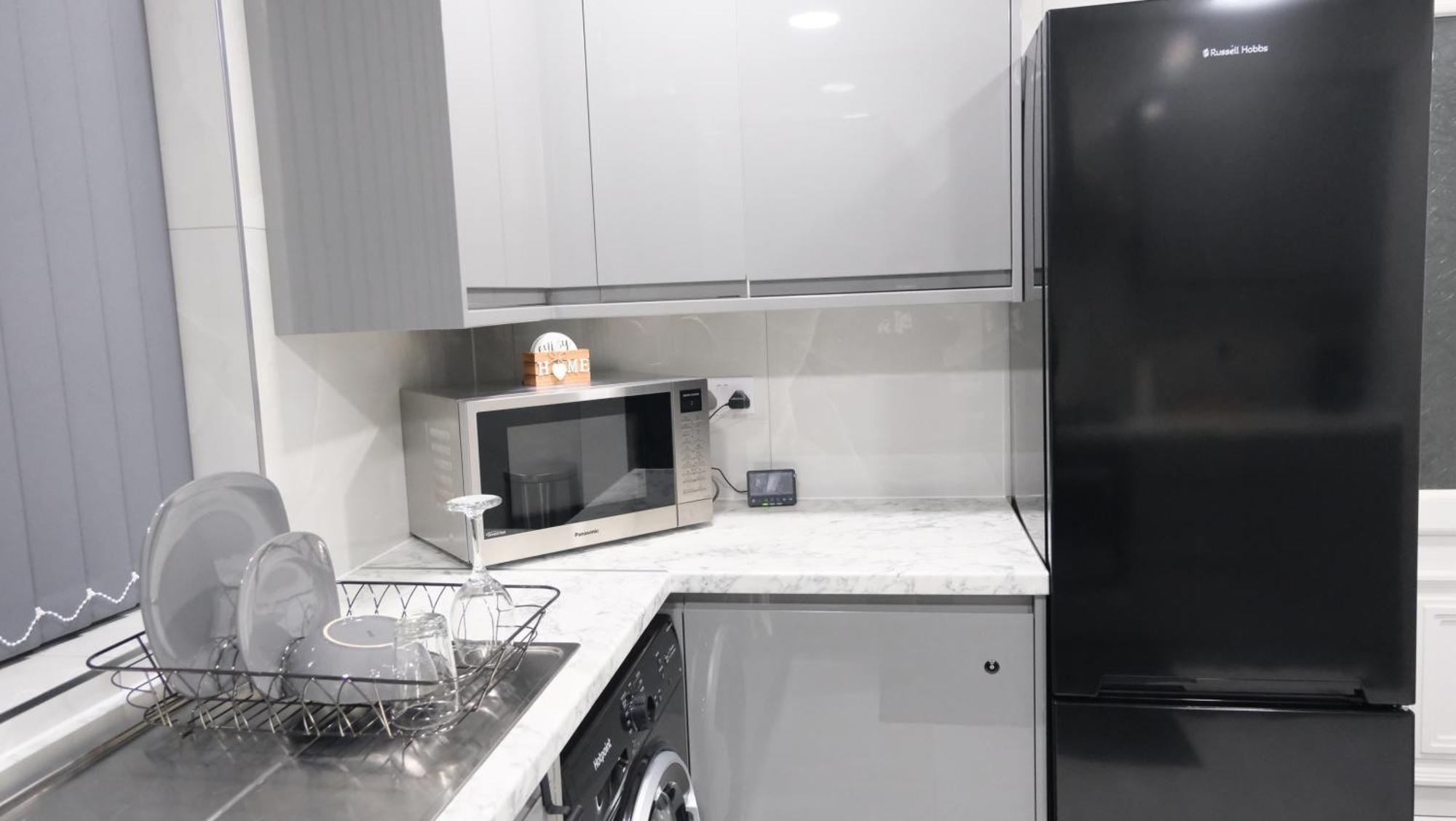 Modernized Three Bedroom House Near City Stadium, Attractions, City Centre - Sky N Netflix - Convenient Transport מנצ'סטר מראה חיצוני תמונה